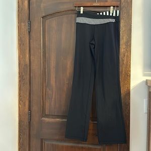 Lululemon mini flare leggings